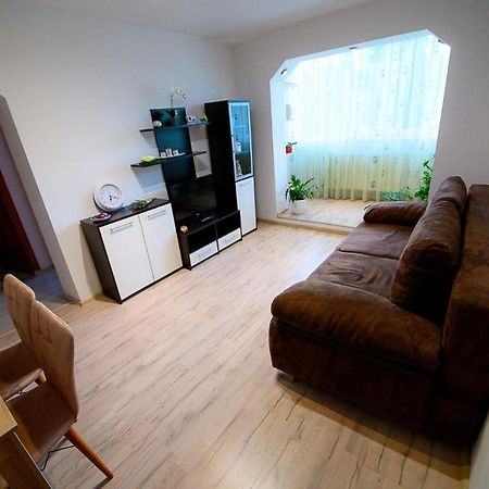 Alice Apartment Arad Exterior foto